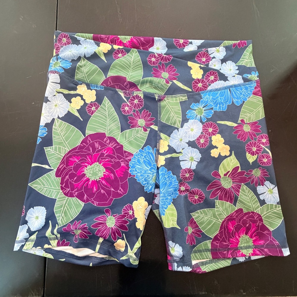 SO The Sporty Pant Bike Shorts Women XL Floral Stretch Fairy Cottagecore